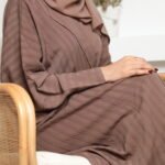 عباية عملية ملونة